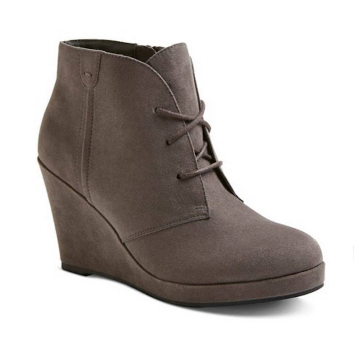 Fall Capsule Wardrobe | pinchofyum.com