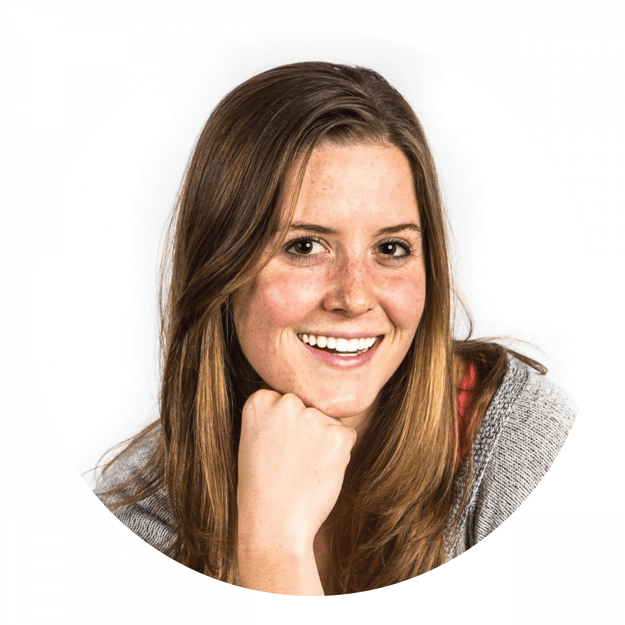 Raquel headshot.